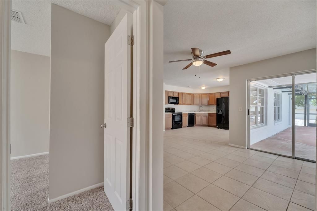 For Sale: $409,500 (4 beds, 2 baths, 1701 Square Feet)