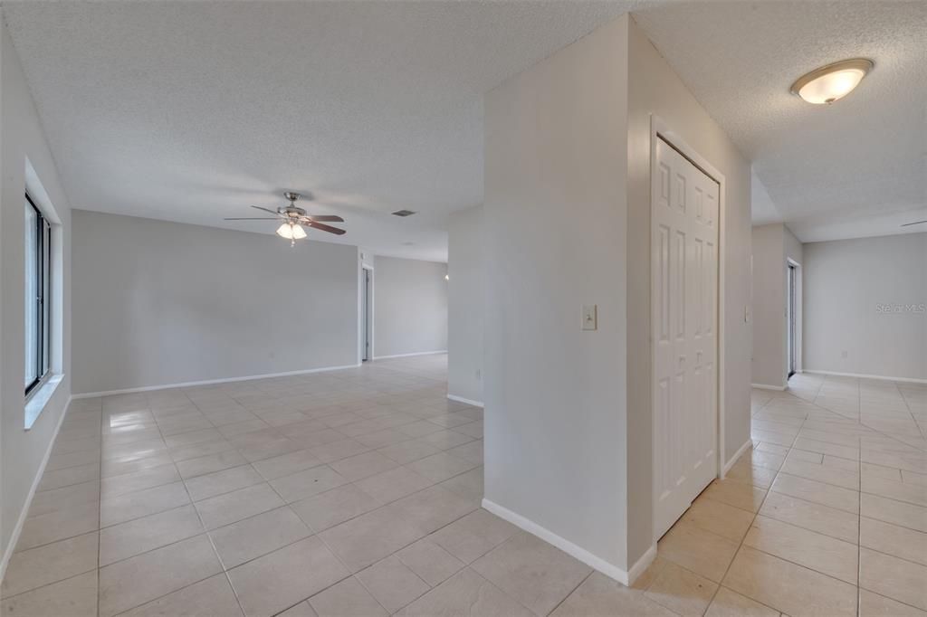 For Sale: $409,500 (4 beds, 2 baths, 1701 Square Feet)