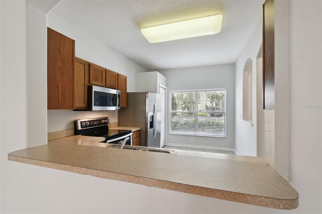 For Sale: $239,000 (2 beds, 2 baths, 1696 Square Feet)