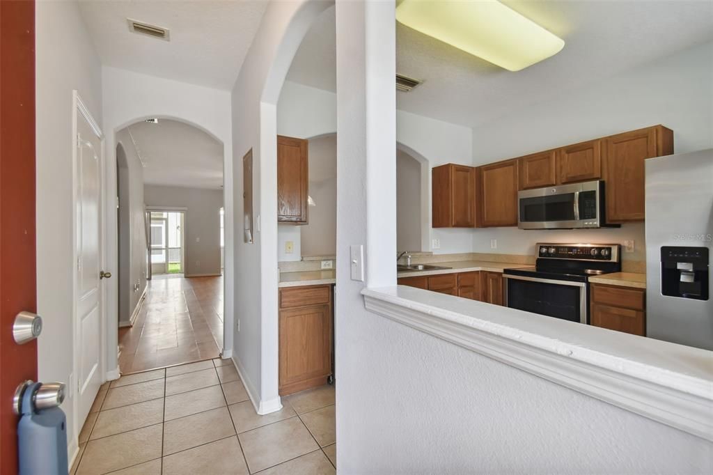 For Sale: $239,000 (2 beds, 2 baths, 1696 Square Feet)