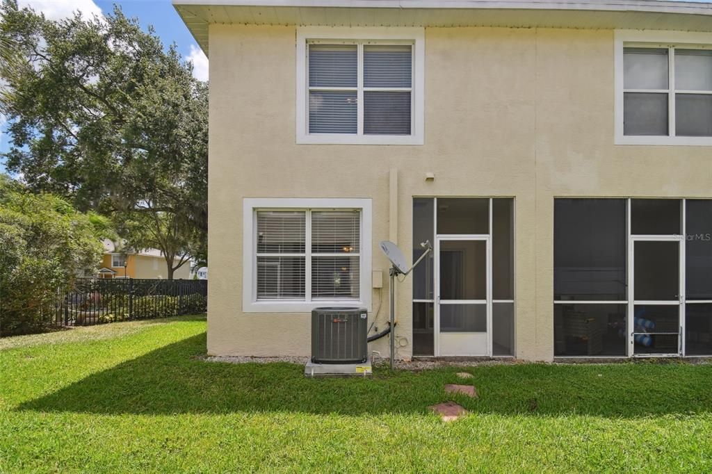 For Sale: $239,000 (2 beds, 2 baths, 1696 Square Feet)