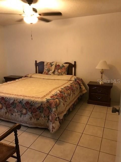 Activo con contrato: $349,999 (3 camas, 2 baños, 1207 Pies cuadrados)