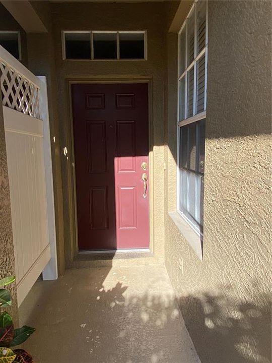 For Rent: $1,950 (2 beds, 1 baths, 1272 Square Feet)