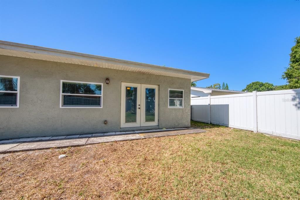 Active With Contract: $419,900 (3 beds, 2 baths, 1536 Square Feet)