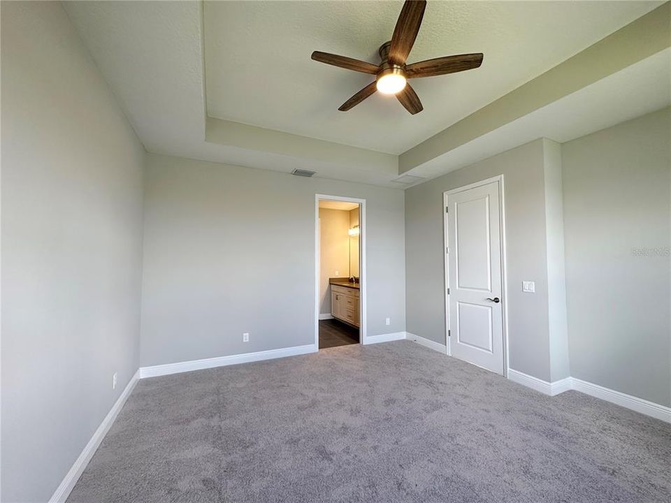 For Rent: $3,500 (3 beds, 2 baths, 1671 Square Feet)