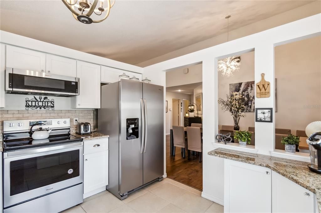 Active With Contract: $359,000 (3 beds, 2 baths, 1852 Square Feet)