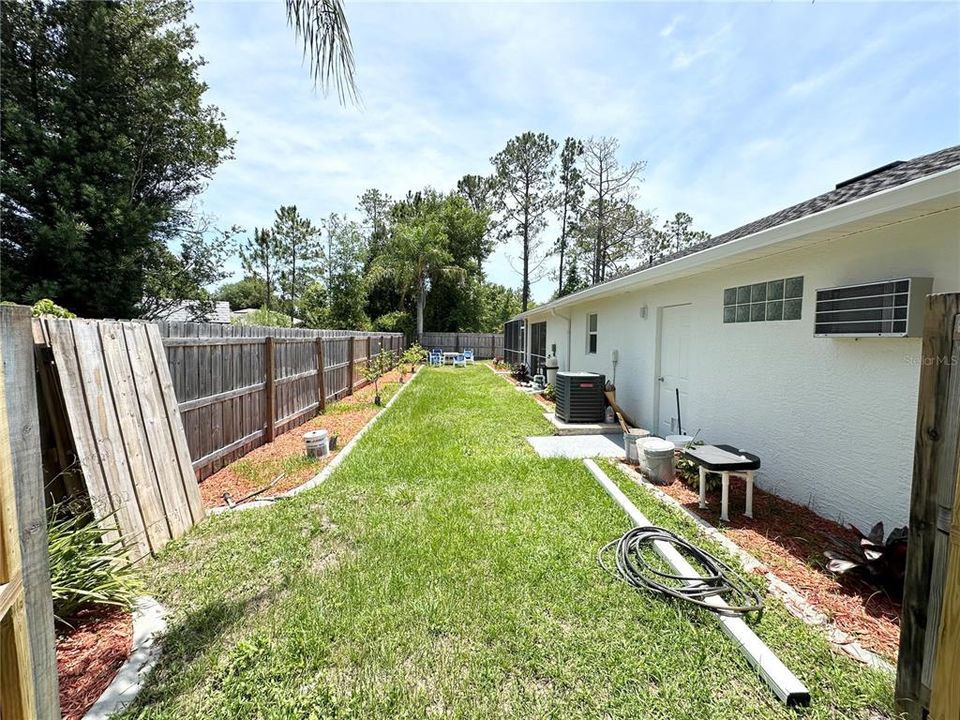 Active With Contract: $399,900 (4 beds, 2 baths, 1930 Square Feet)