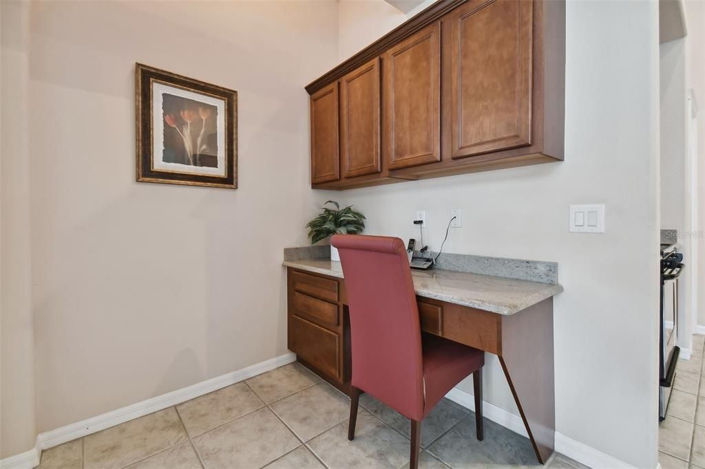 Active With Contract: $575,000 (4 beds, 2 baths, 2302 Square Feet)