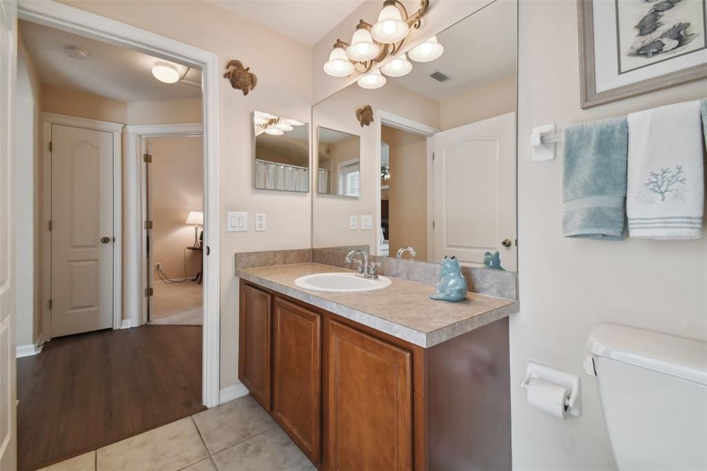 Active With Contract: $575,000 (4 beds, 2 baths, 2302 Square Feet)