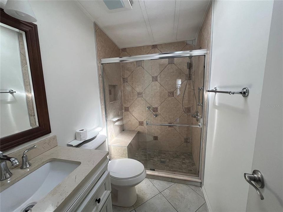 2nd Bathroom