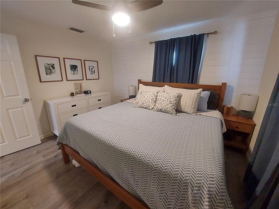 Activo con contrato: $389,900 (2 camas, 2 baños, 1132 Pies cuadrados)