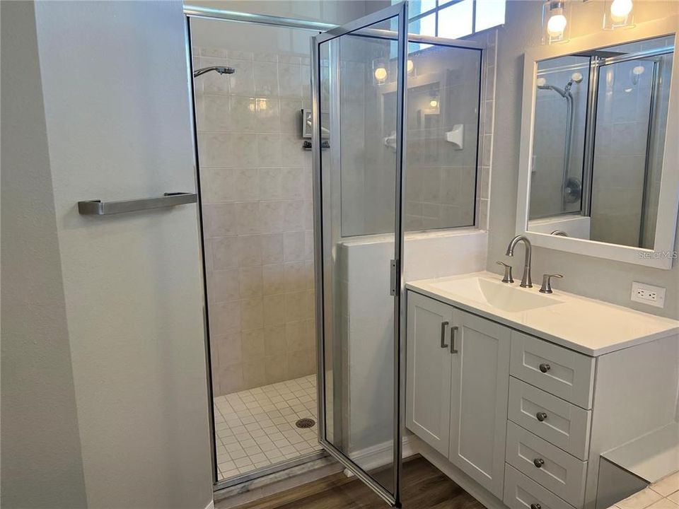 Walk-in Shower,Vanity 1