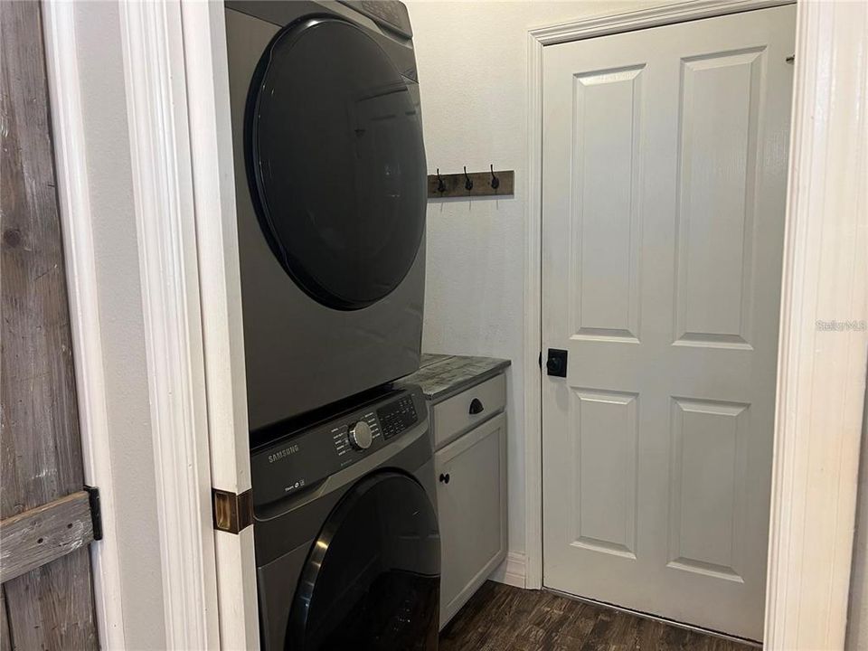 Laundry Room leading to 2 car garage