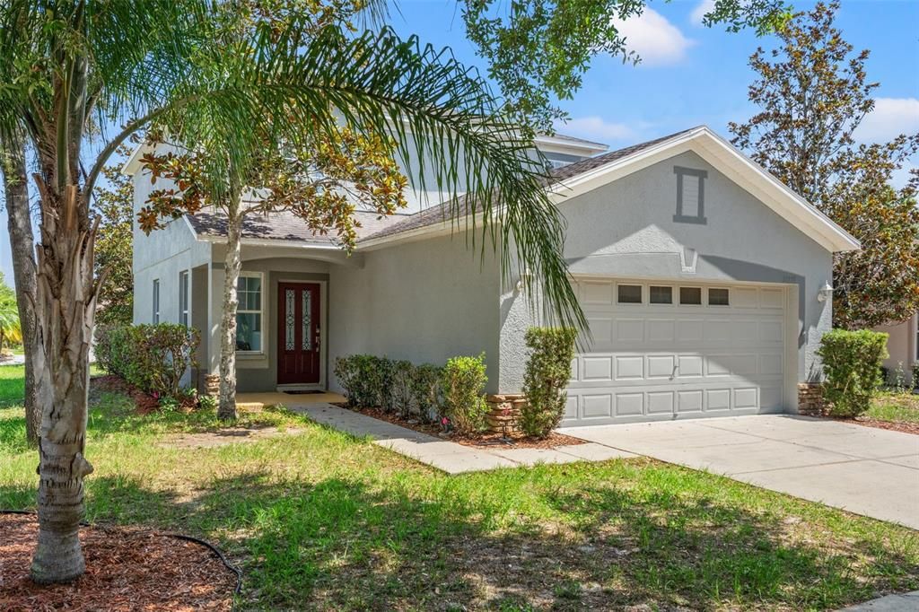 Active With Contract: $315,900 (4 beds, 2 baths, 1464 Square Feet)