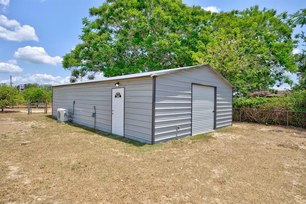 Active With Contract: $298,000 (4 beds, 2 baths, 1992 Square Feet)