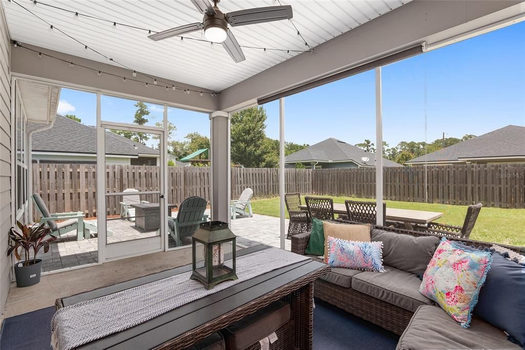 Active With Contract: $435,000 (4 beds, 3 baths, 2194 Square Feet)