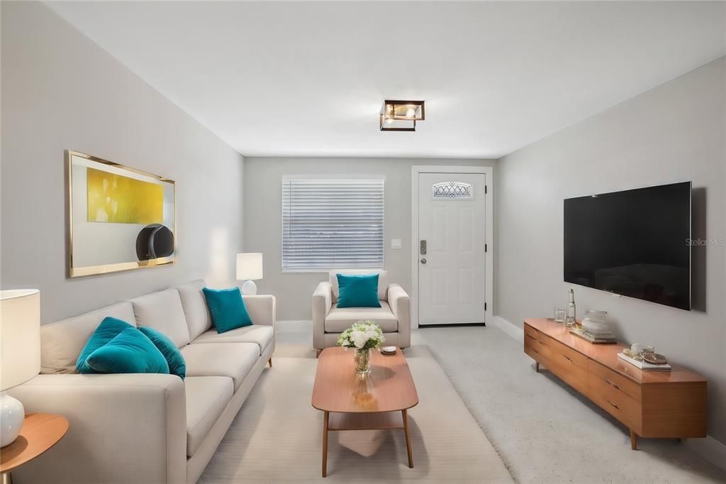 Active With Contract: $1,650 (2 beds, 1 baths, 650 Square Feet)