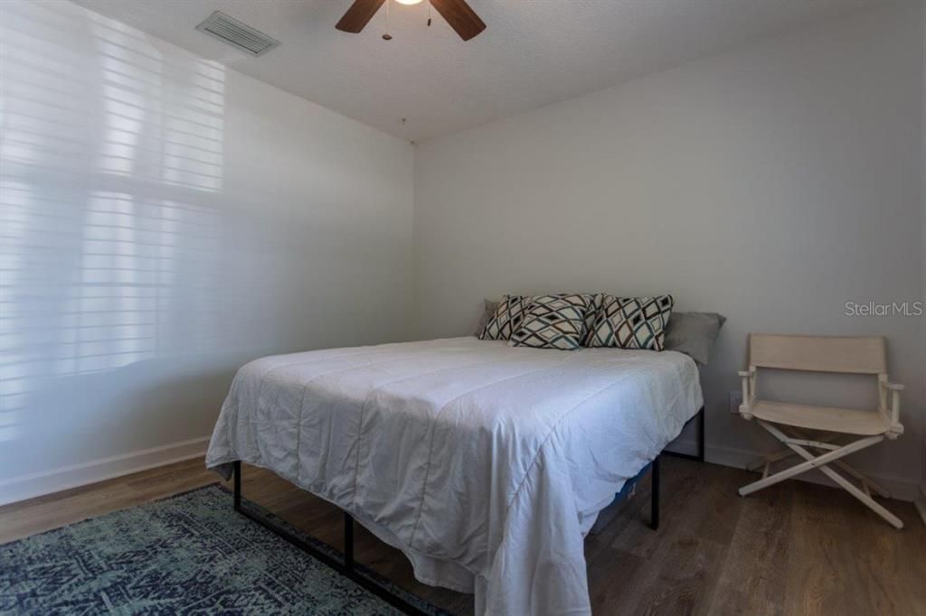 For Sale: $430,000 (3 beds, 2 baths, 1990 Square Feet)