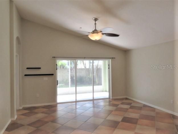 For Rent: $3,695 (4 beds, 3 baths, 2402 Square Feet)