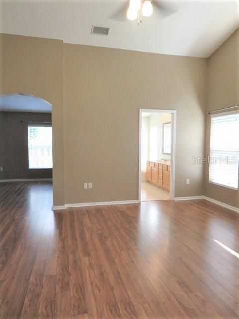 For Rent: $3,695 (4 beds, 3 baths, 2402 Square Feet)