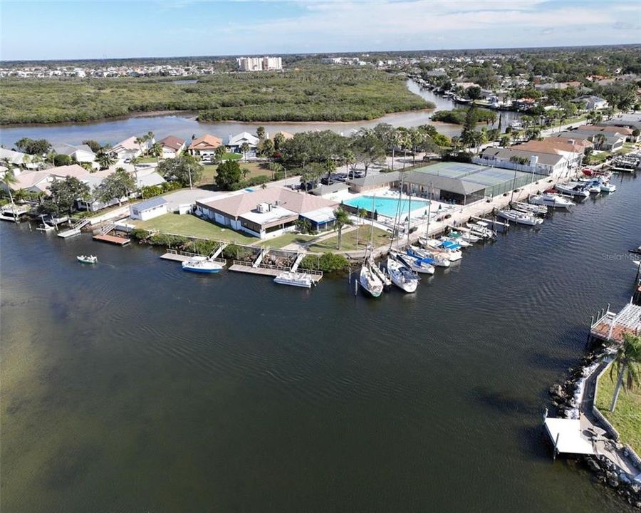 Active With Contract: $1,399,000 (3 beds, 3 baths, 3400 Square Feet)