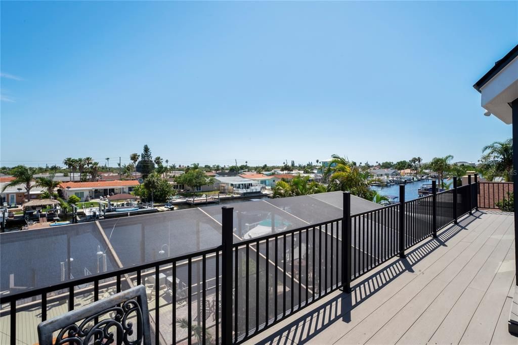 Active With Contract: $1,399,000 (3 beds, 3 baths, 3400 Square Feet)