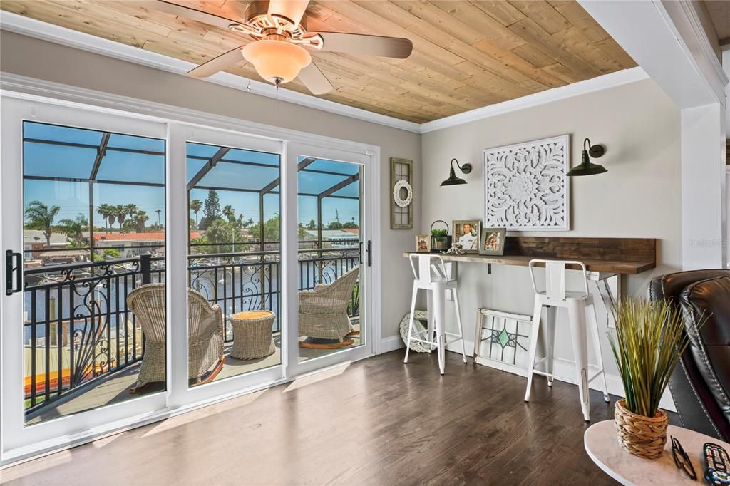 Active With Contract: $1,399,000 (3 beds, 3 baths, 3400 Square Feet)