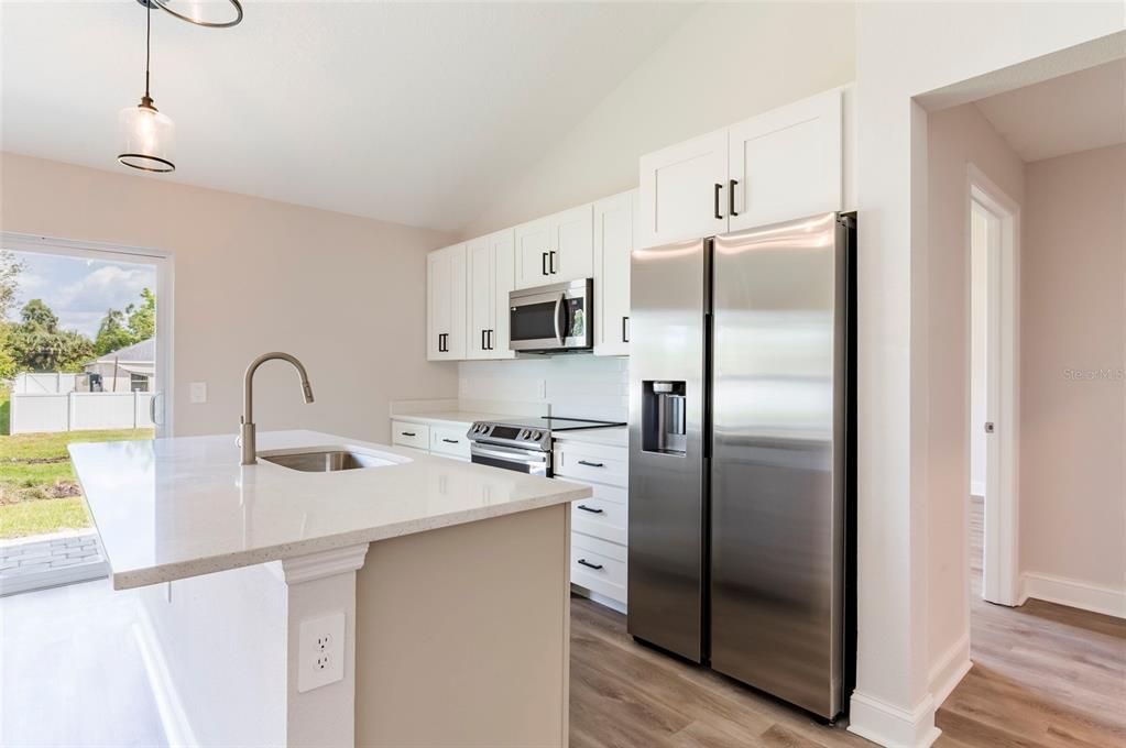 For Sale: $399,000 (3 beds, 2 baths, 1620 Square Feet)