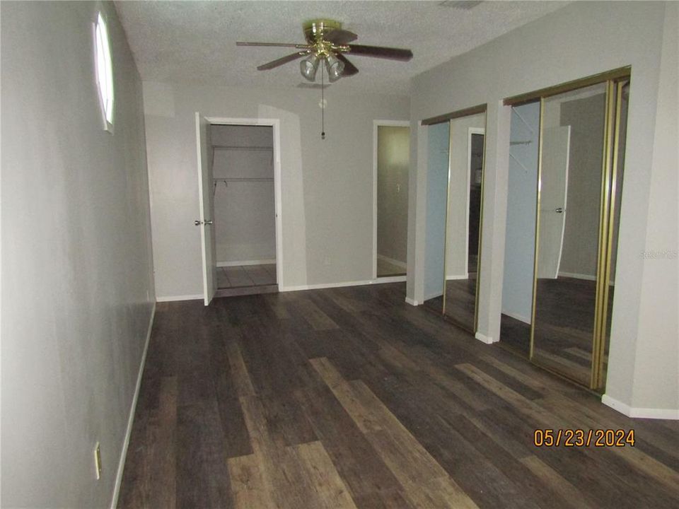 For Rent: $1,800 (3 beds, 1 baths, 1272 Square Feet)