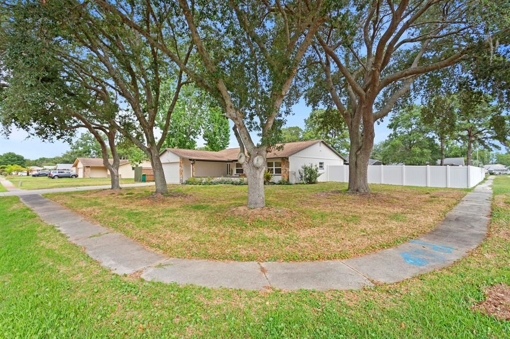 For Sale: $485,000 (3 beds, 2 baths, 1935 Square Feet)