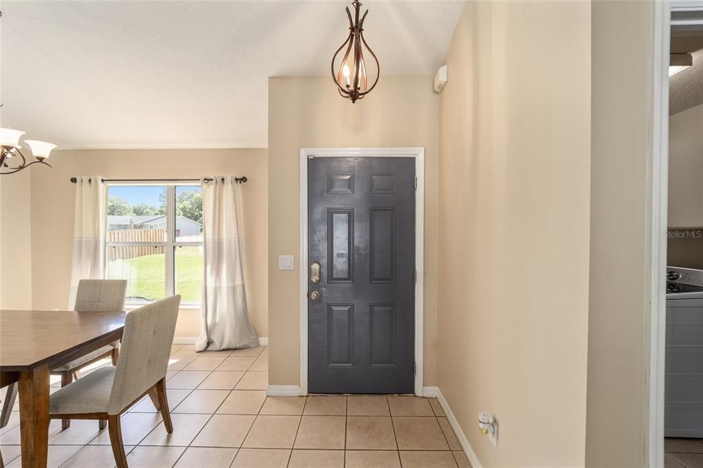Active With Contract: $249,900 (3 beds, 2 baths, 1385 Square Feet)