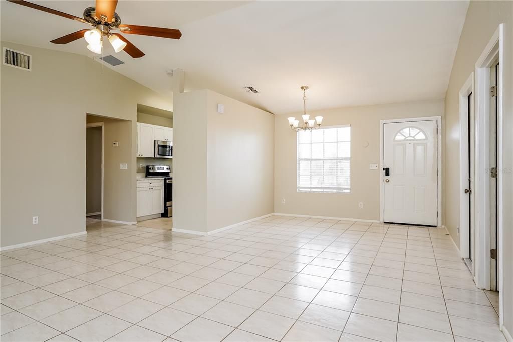 For Rent: $1,755 (3 beds, 2 baths, 1148 Square Feet)