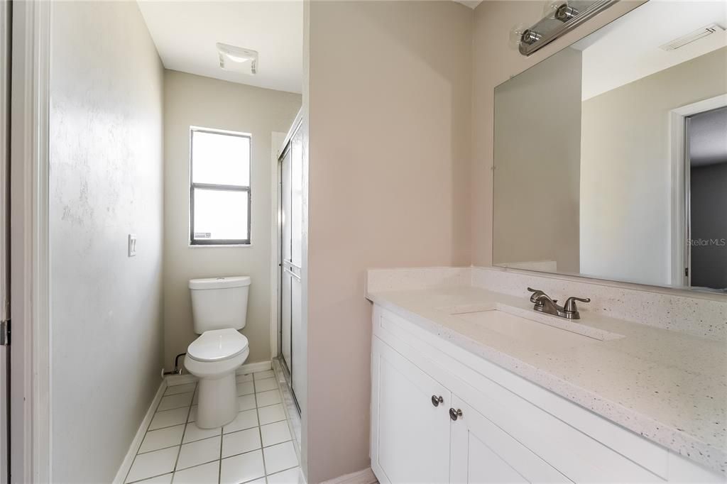 For Rent: $2,125 (3 beds, 2 baths, 1276 Square Feet)