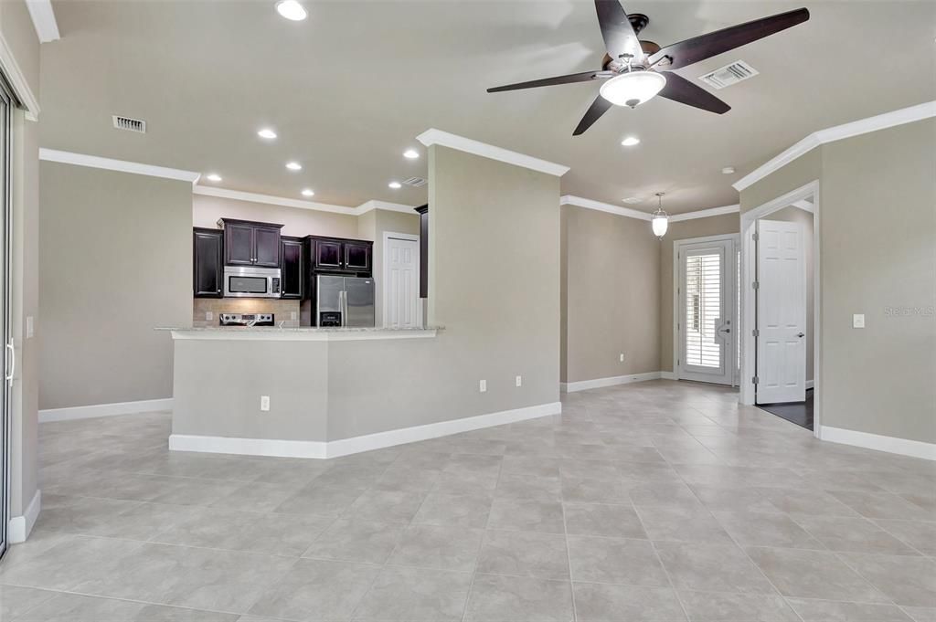 Living room/kitchen