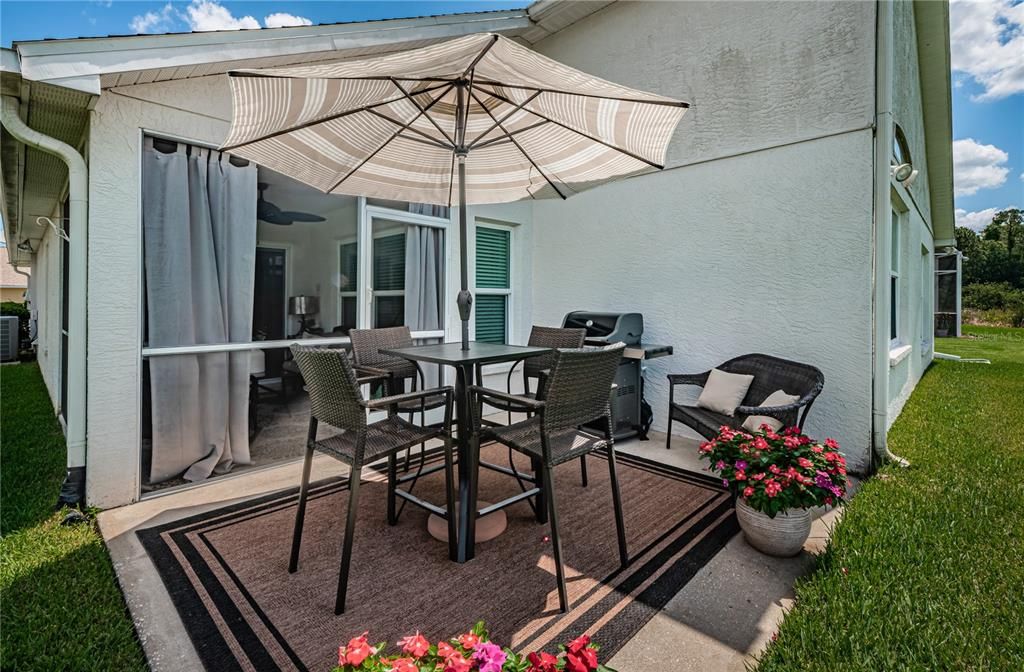 Active With Contract: $2,950 (3 beds, 2 baths, 1758 Square Feet)