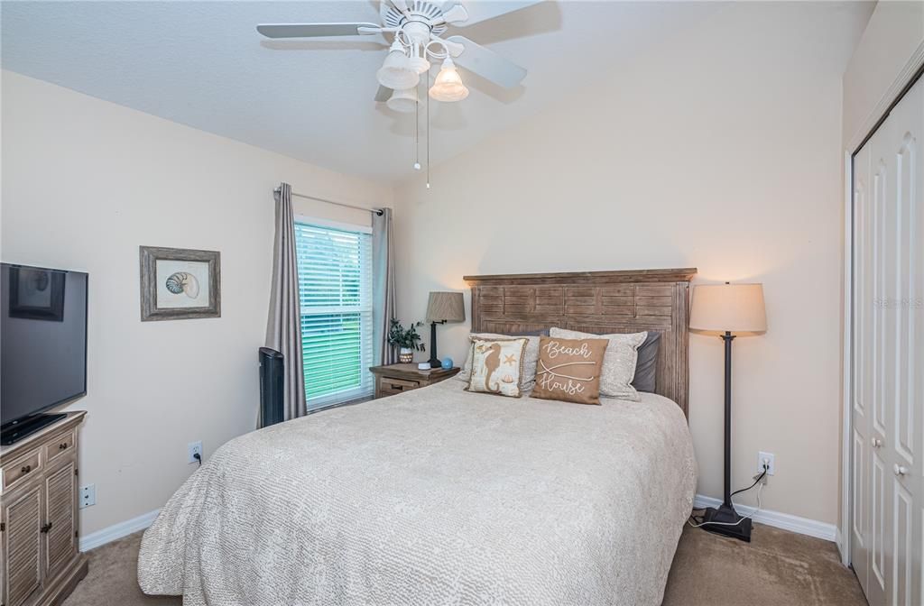 Active With Contract: $2,950 (3 beds, 2 baths, 1758 Square Feet)