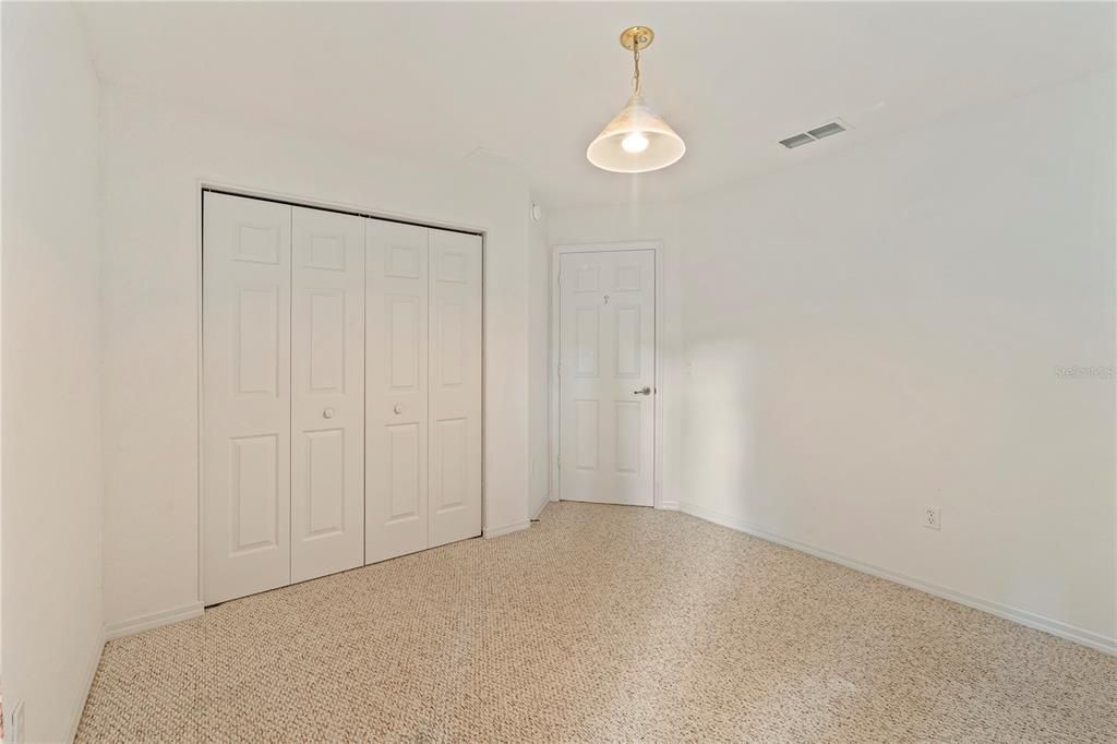 Active With Contract: $278,900 (3 beds, 2 baths, 1580 Square Feet)