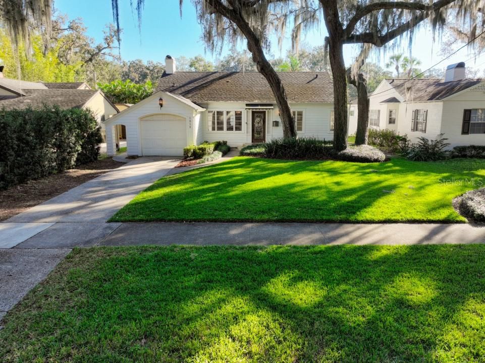 Active With Contract: $749,000 (3 beds, 2 baths, 1832 Square Feet)