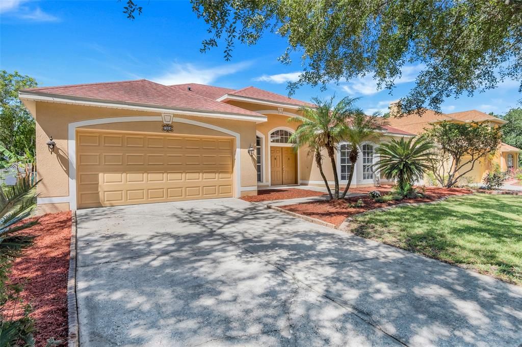 Active With Contract: $615,000 (5 beds, 3 baths, 2784 Square Feet)