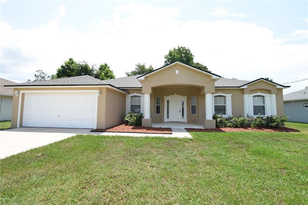 Active With Contract: $329,900 (4 beds, 2 baths, 2252 Square Feet)