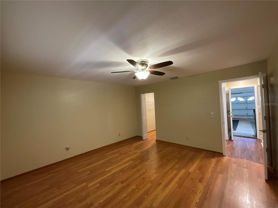 For Rent: $2,400 (2 beds, 2 baths, 1714 Square Feet)