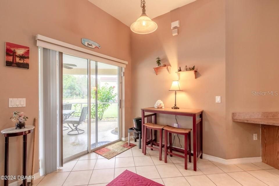 For Sale: $464,000 (4 beds, 2 baths, 2102 Square Feet)