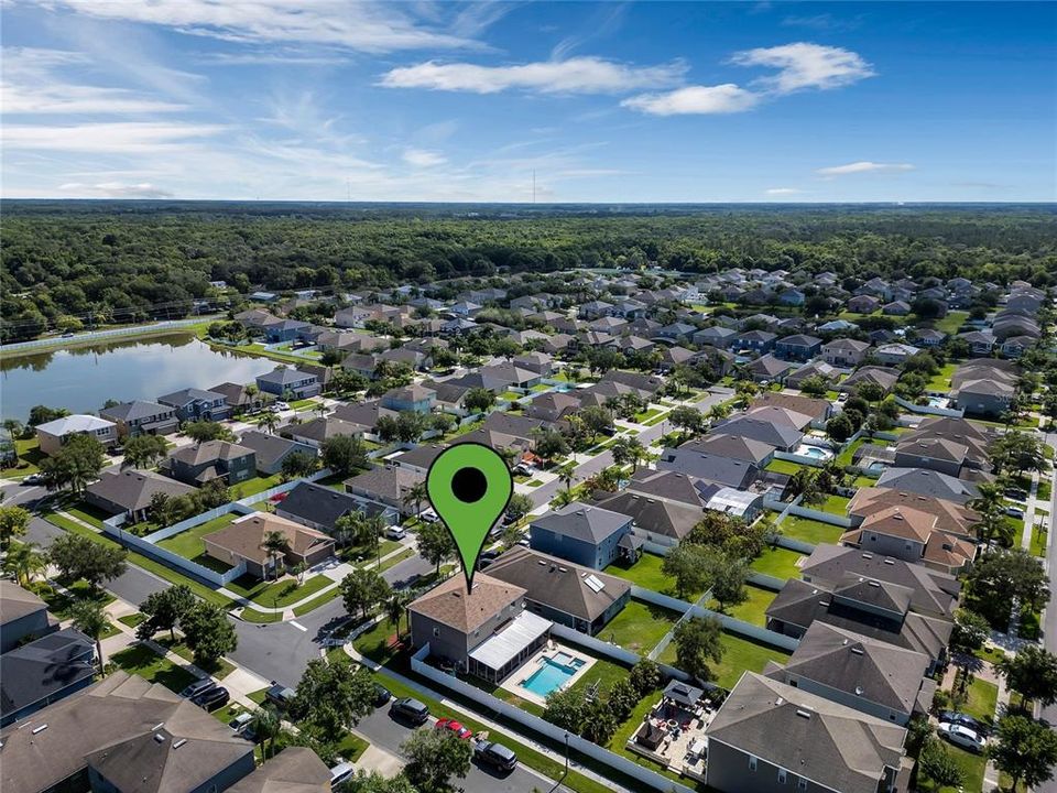 Active With Contract: $584,990 (4 beds, 2 baths, 2243 Square Feet)