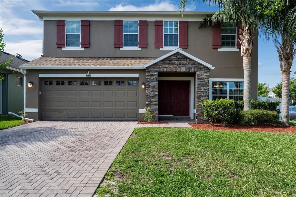 Recently Sold: $584,990 (4 beds, 2 baths, 2243 Square Feet)