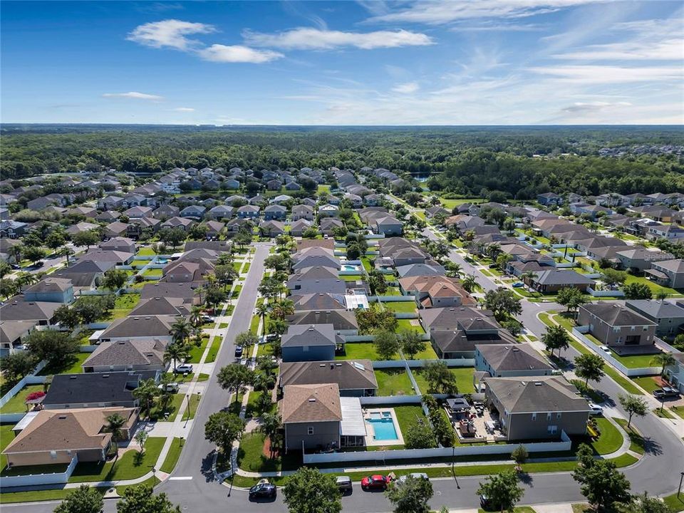 Active With Contract: $584,990 (4 beds, 2 baths, 2243 Square Feet)