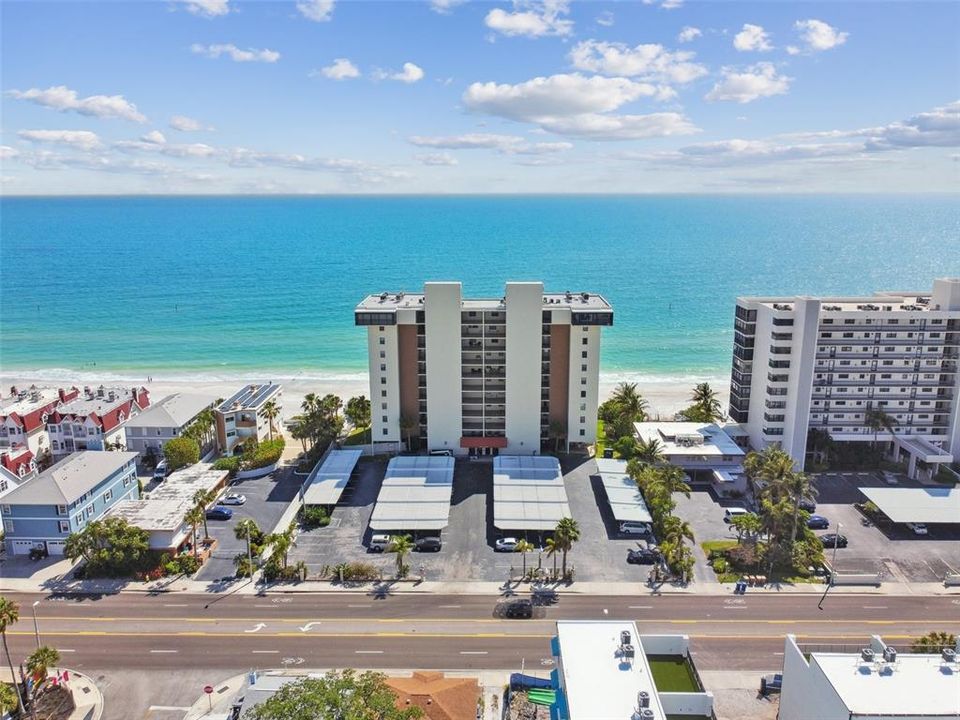 Active With Contract: $1,450,000 (3 beds, 2 baths, 1835 Square Feet)