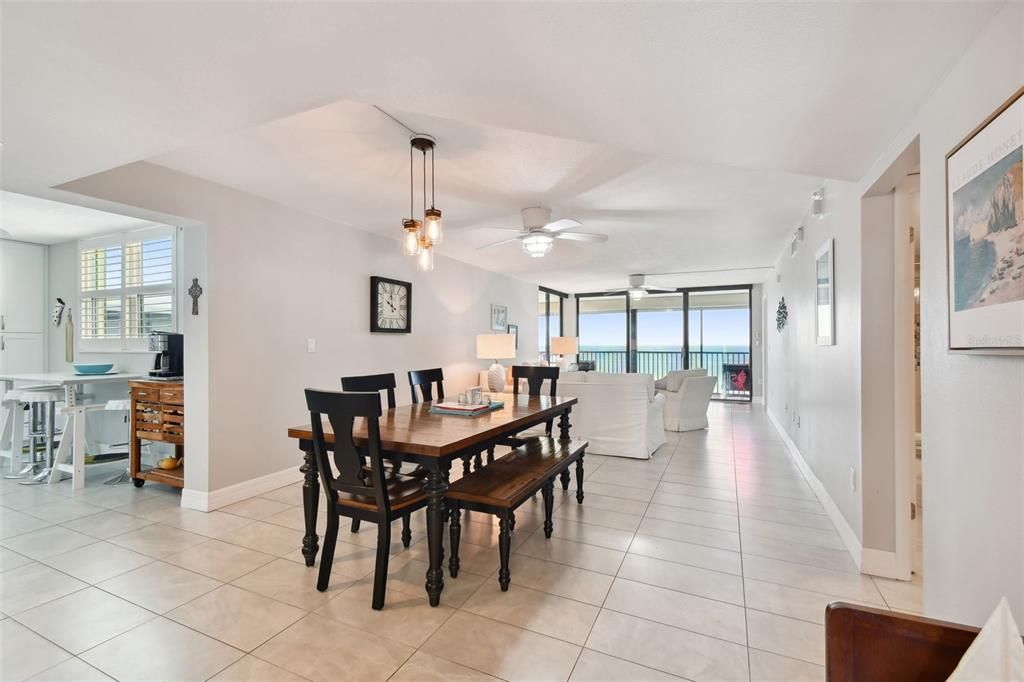 Active With Contract: $1,450,000 (3 beds, 2 baths, 1835 Square Feet)