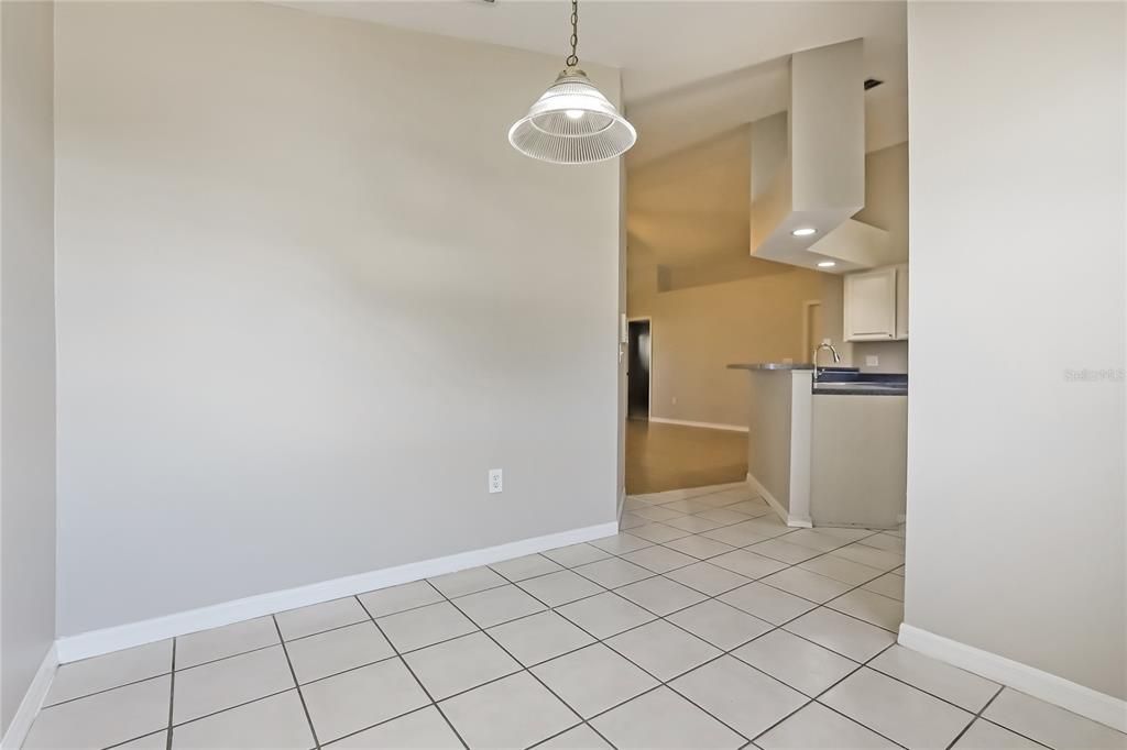 For Sale: $284,900 (3 beds, 2 baths, 1225 Square Feet)