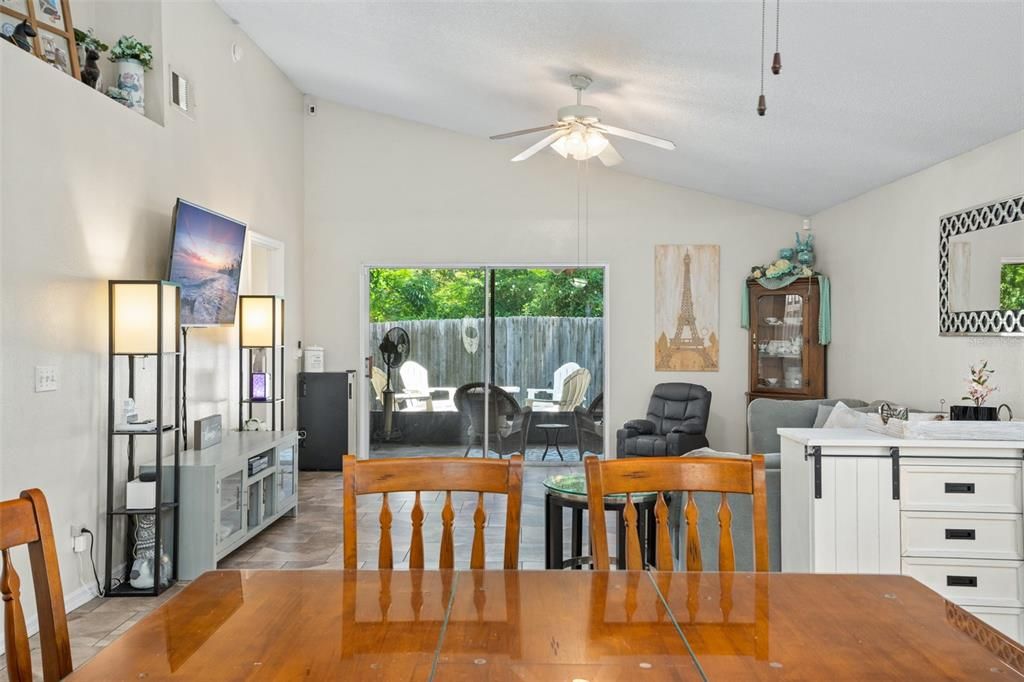 Active With Contract: $359,900 (4 beds, 2 baths, 1546 Square Feet)