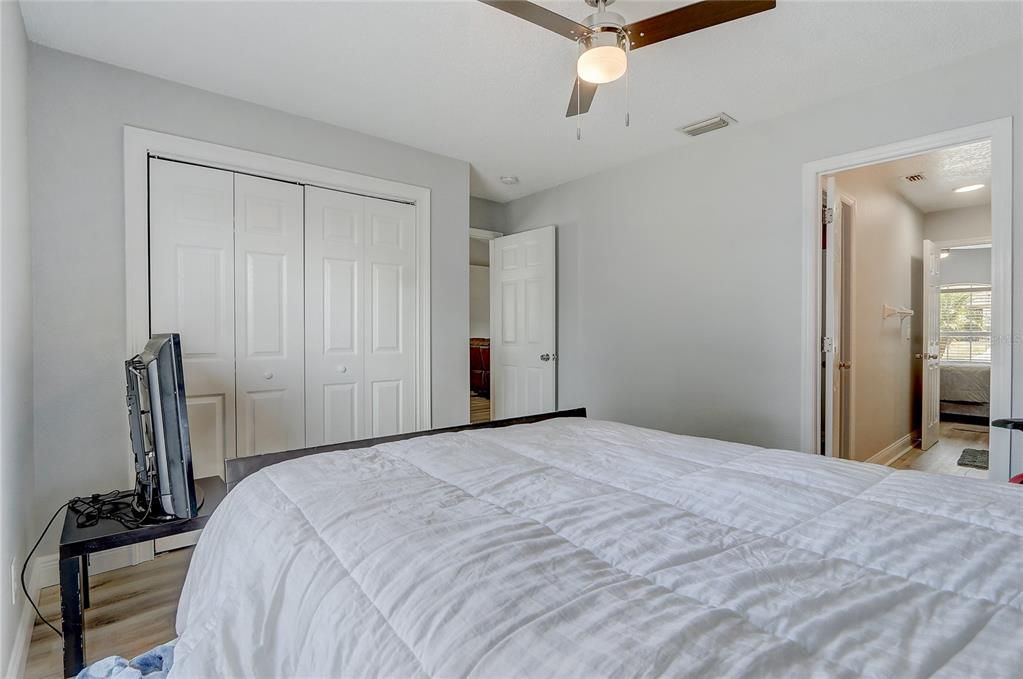 Active With Contract: $365,000 (3 beds, 2 baths, 1435 Square Feet)